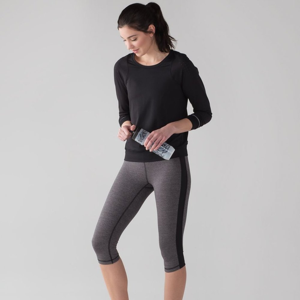 Lululemon Mind Over Miles Long Sleeve Running Top Black Size 8